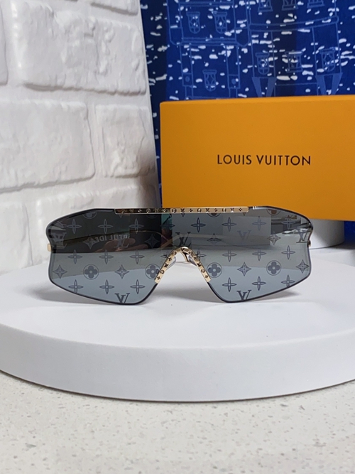 ルイヴィトンサングラス背面デザイン